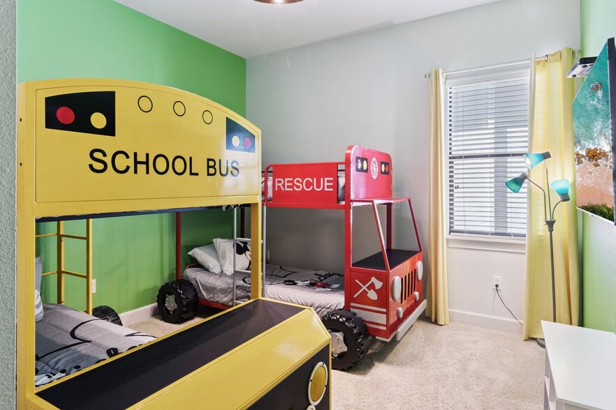 Building Photo - 7423 Sparkling Ct