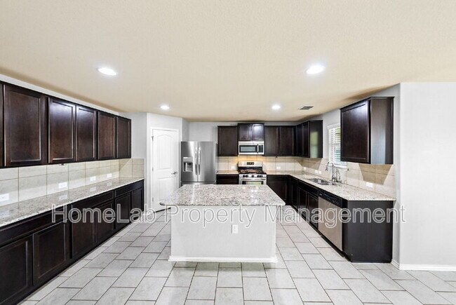 Building Photo - 11734 Pelican Cove
