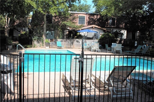 Building Photo - 7801 Shoal Creek Blvd