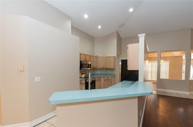 Building Photo - 12860 Waterhaven Cir