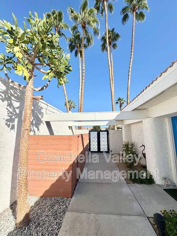 Building Photo - 73525 Shadow Mountain Dr