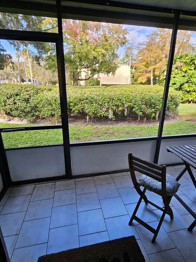 Building Photo - 427 Sheoah Blvd