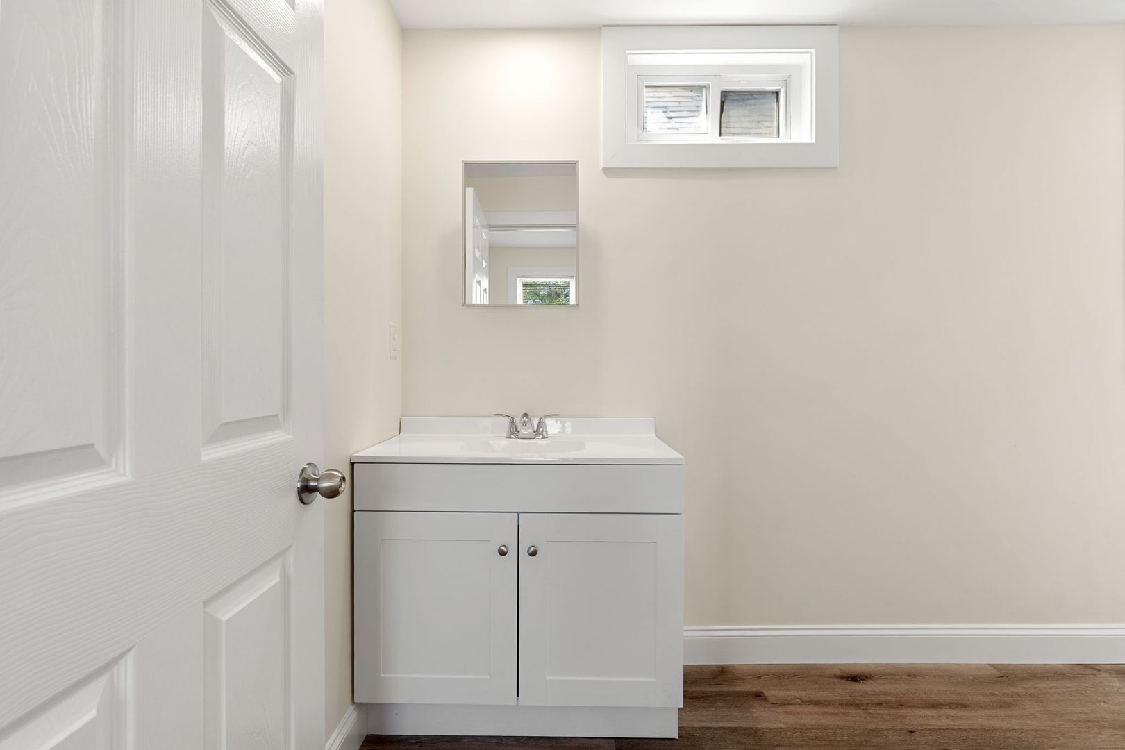 Building Photo - 79 Shaw St