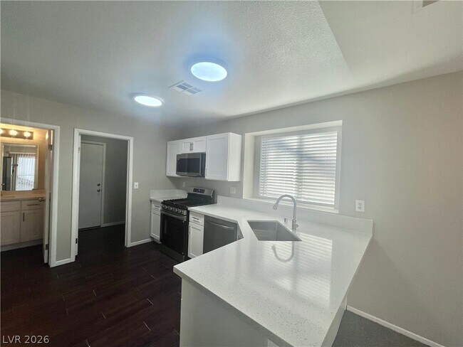 Building Photo - 3701 Cactus Wheel Ct