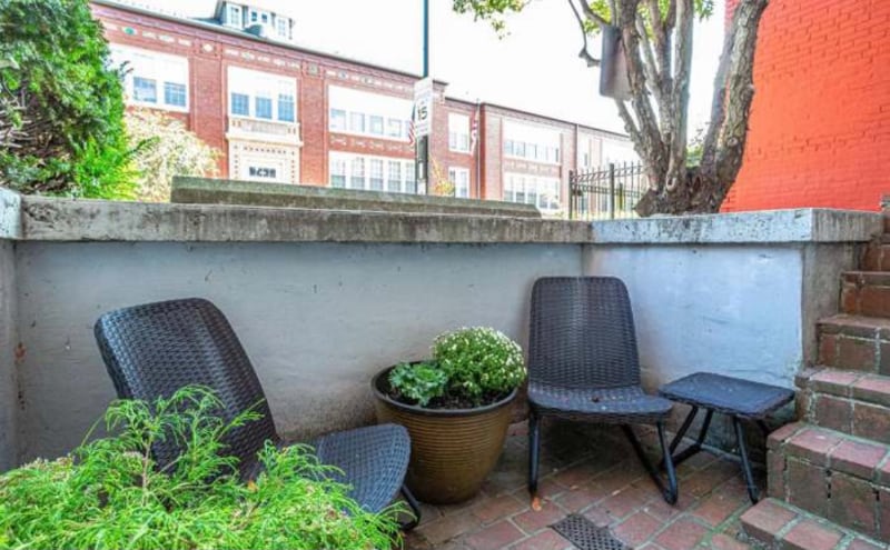 Building Photo - 2526 17th St NW