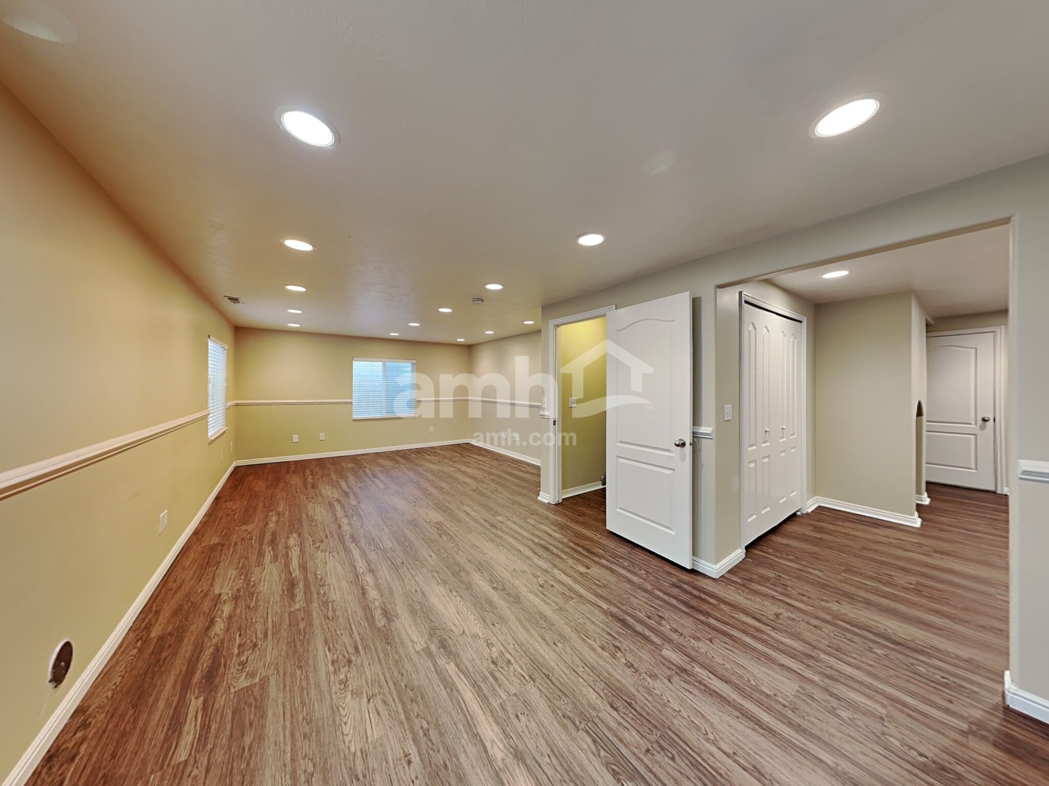 Building Photo - 6249 W Imperial Oak Dr