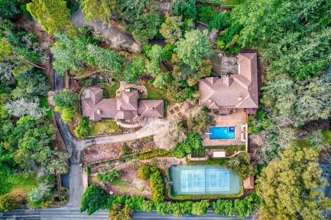 Building Photo - 2703 Brush Creek Rd