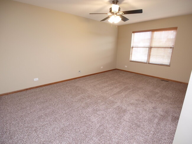 Building Photo - 8116 Bluestem Ave