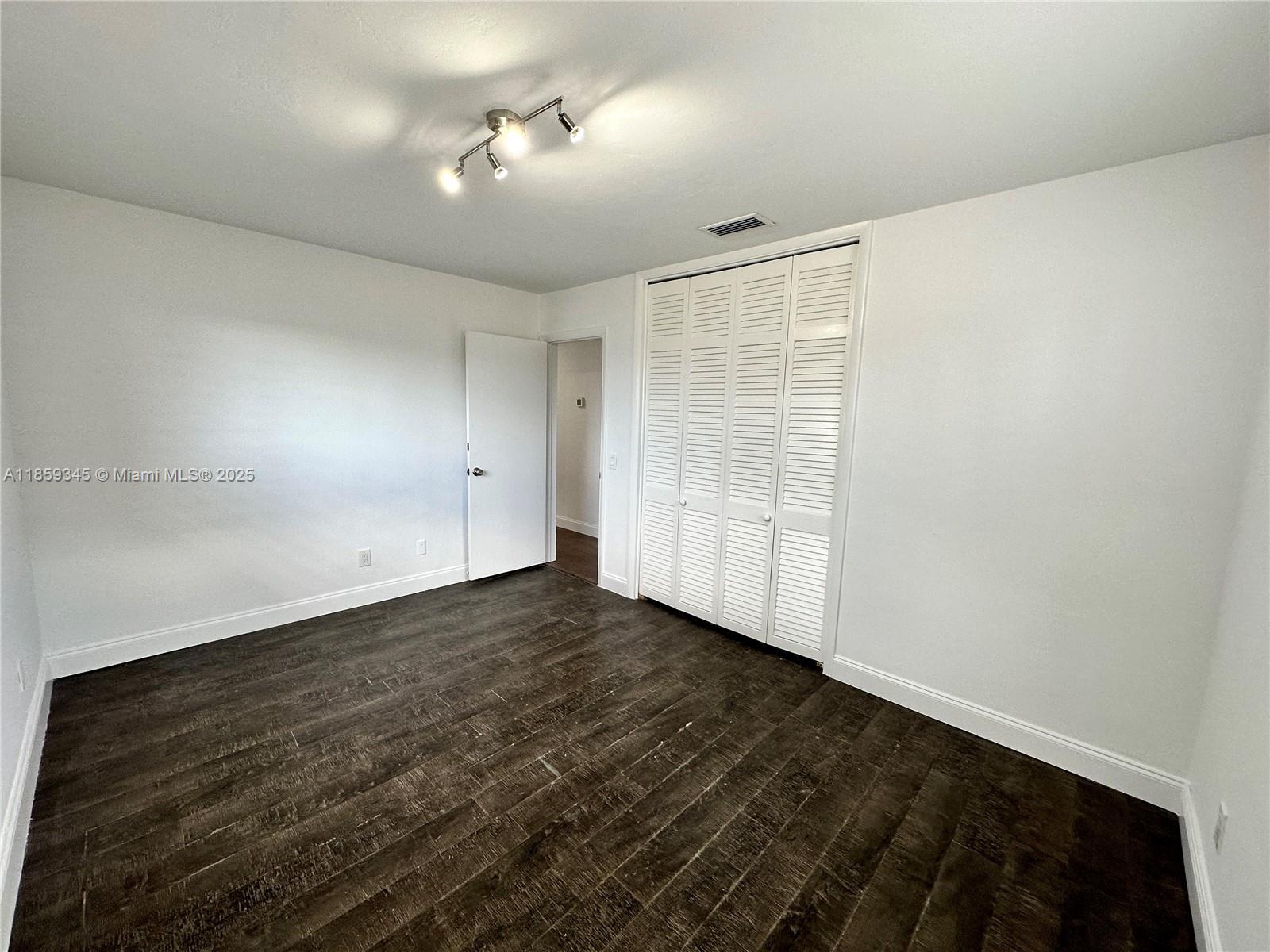 Building Photo - 4500 SW 42nd Ter