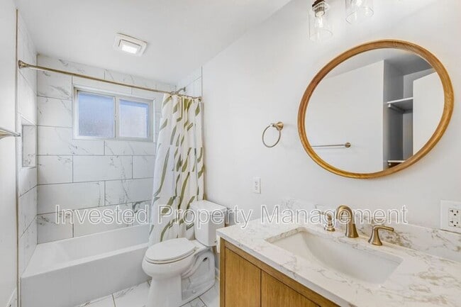 Building Photo - 3392 Ivy St