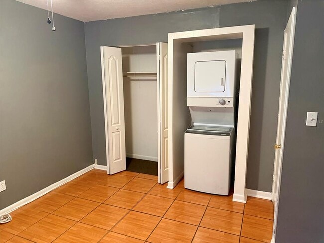 Building Photo - 12425 Touchton Dr