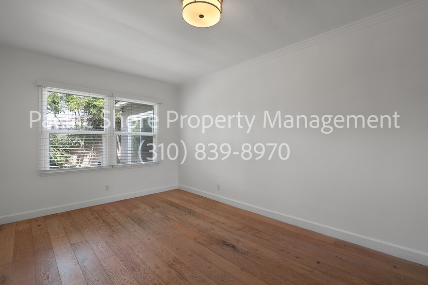 Building Photo - 2884 Dunleer Pl