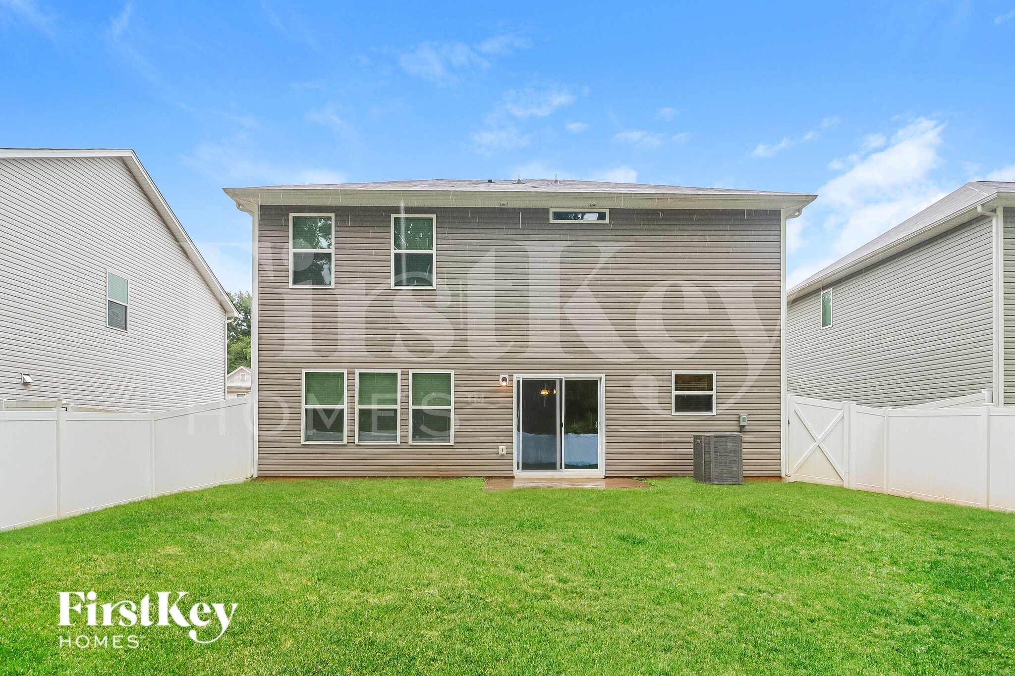 Building Photo - 9526 Hamel St