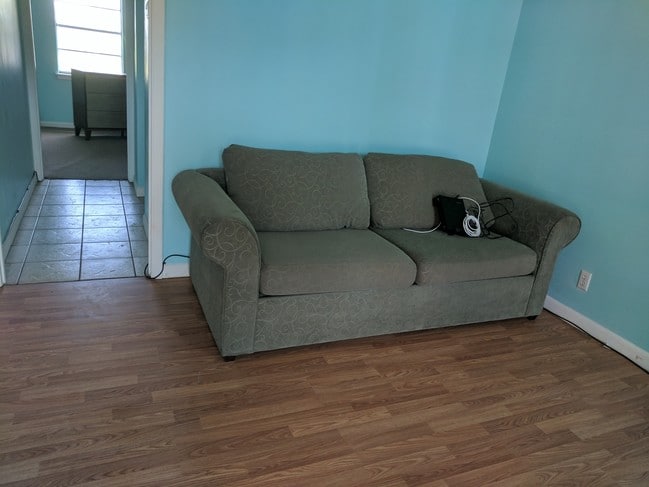 Interior Photo - Palmetto