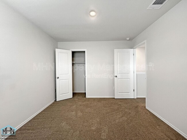 Building Photo - 4051 Basil Mdw