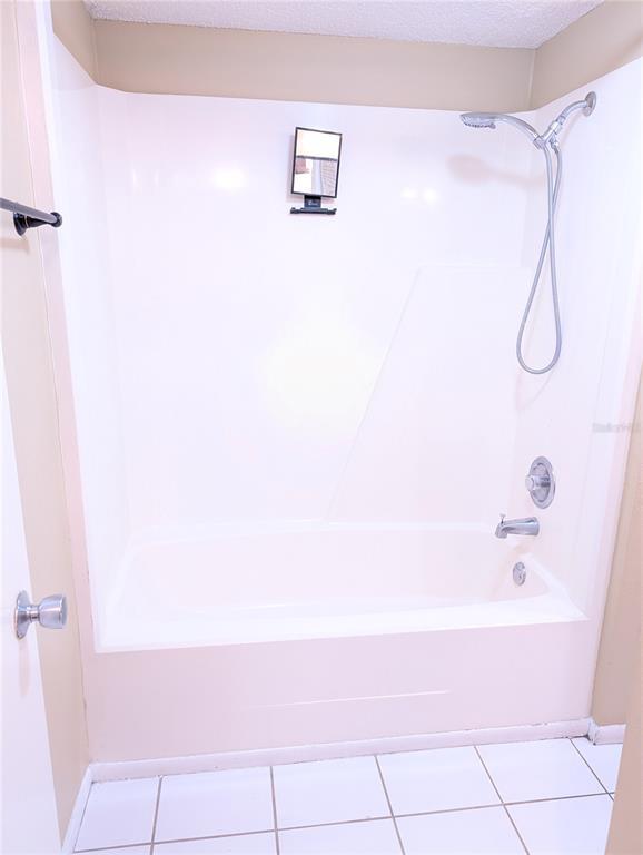 Building Photo - 3700 S Osprey Ave