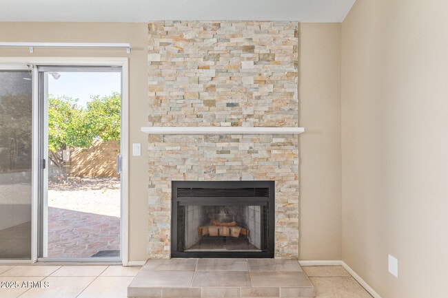 Building Photo - 15457 N 63rd St