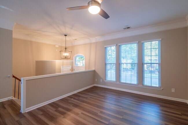 Building Photo - Gorgeous Townhome in the Heart of Fort Mill’s Baxter Village!