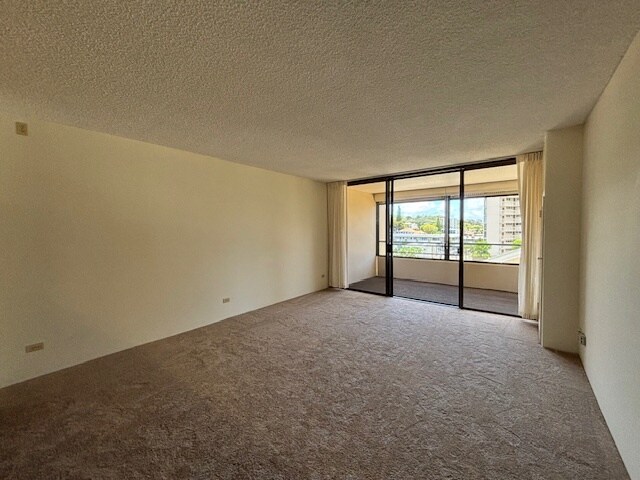 Building Photo - 1717 Mott-Smith Dr