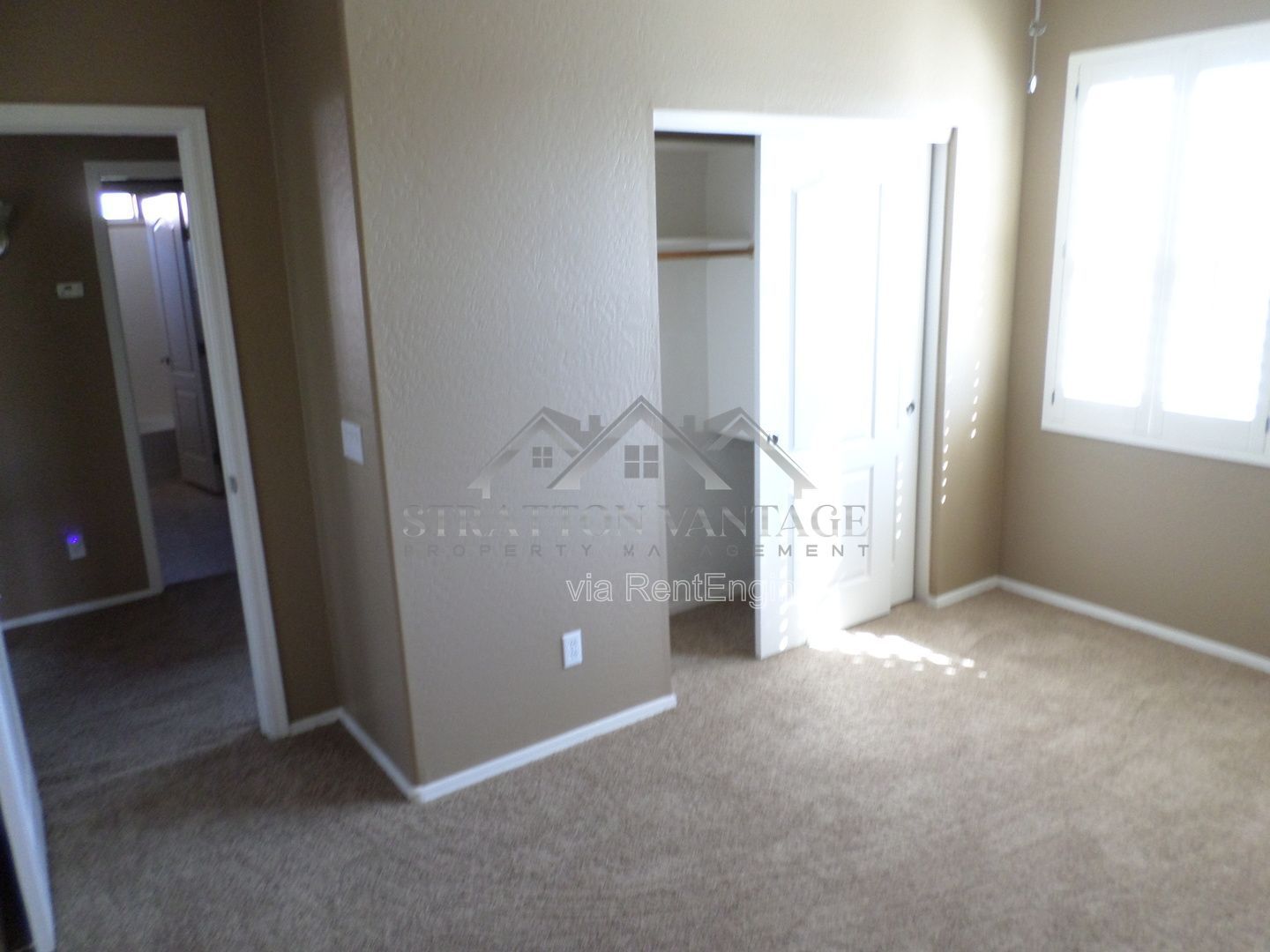 Building Photo - 4078 E Peach Tree Dr