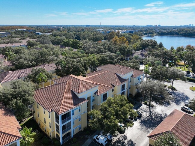 Building Photo - Renovated 2 Bed / 2 Bath Condo in Gated Visconti Condominiums – Maitland