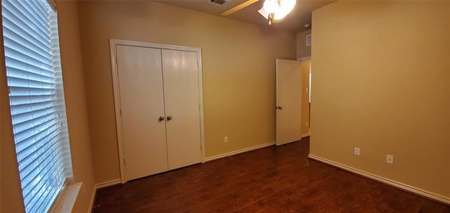Building Photo - 300 Sunrise Ln