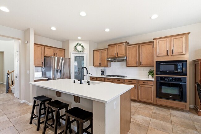 Building Photo - 1282 Seymour Cir