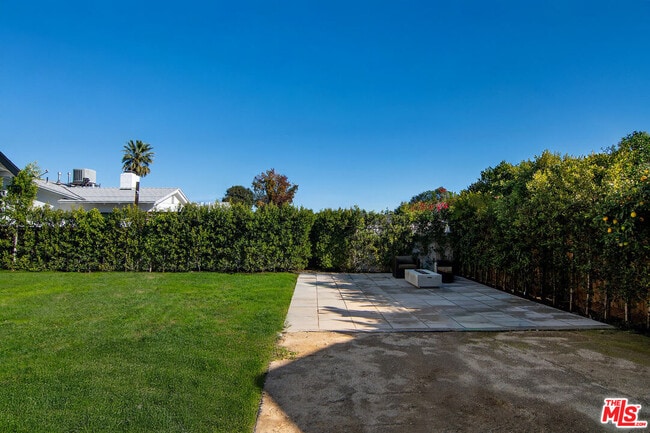 Building Photo - 13220 Erwin St