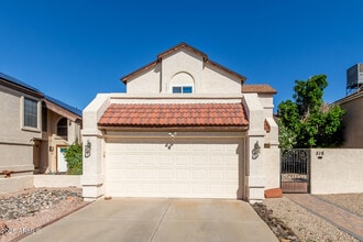 Building Photo - 518 E Kerry Ln