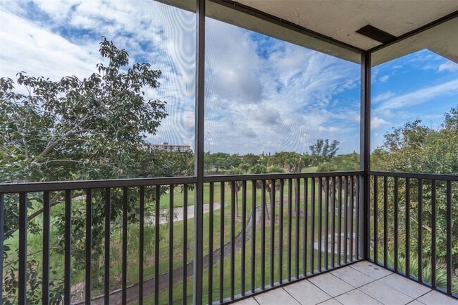 Building Photo - 5550 NW 44th St