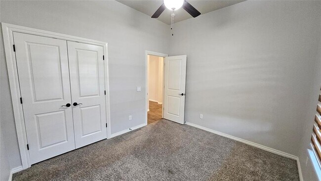 Building Photo - 9216 NW 90th St