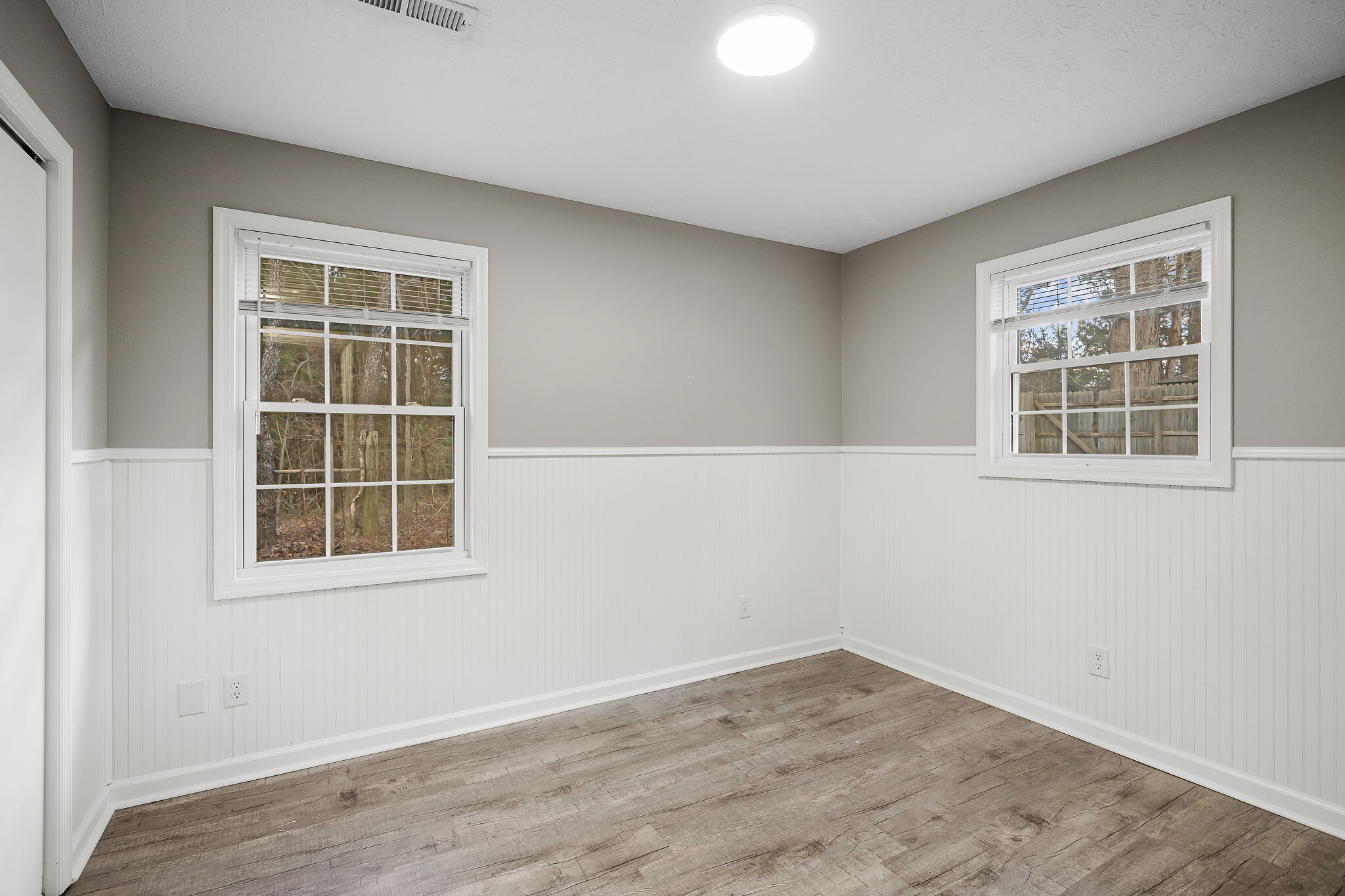 Building Photo - 2143 Wildwood Rd