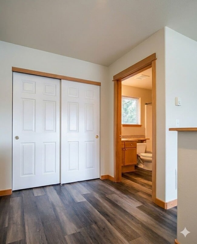 Building Photo - Updated 2x1 house with fully fenced backyard near the Old MiIl