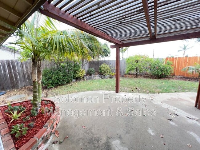Building Photo - 3931 Genine Dr