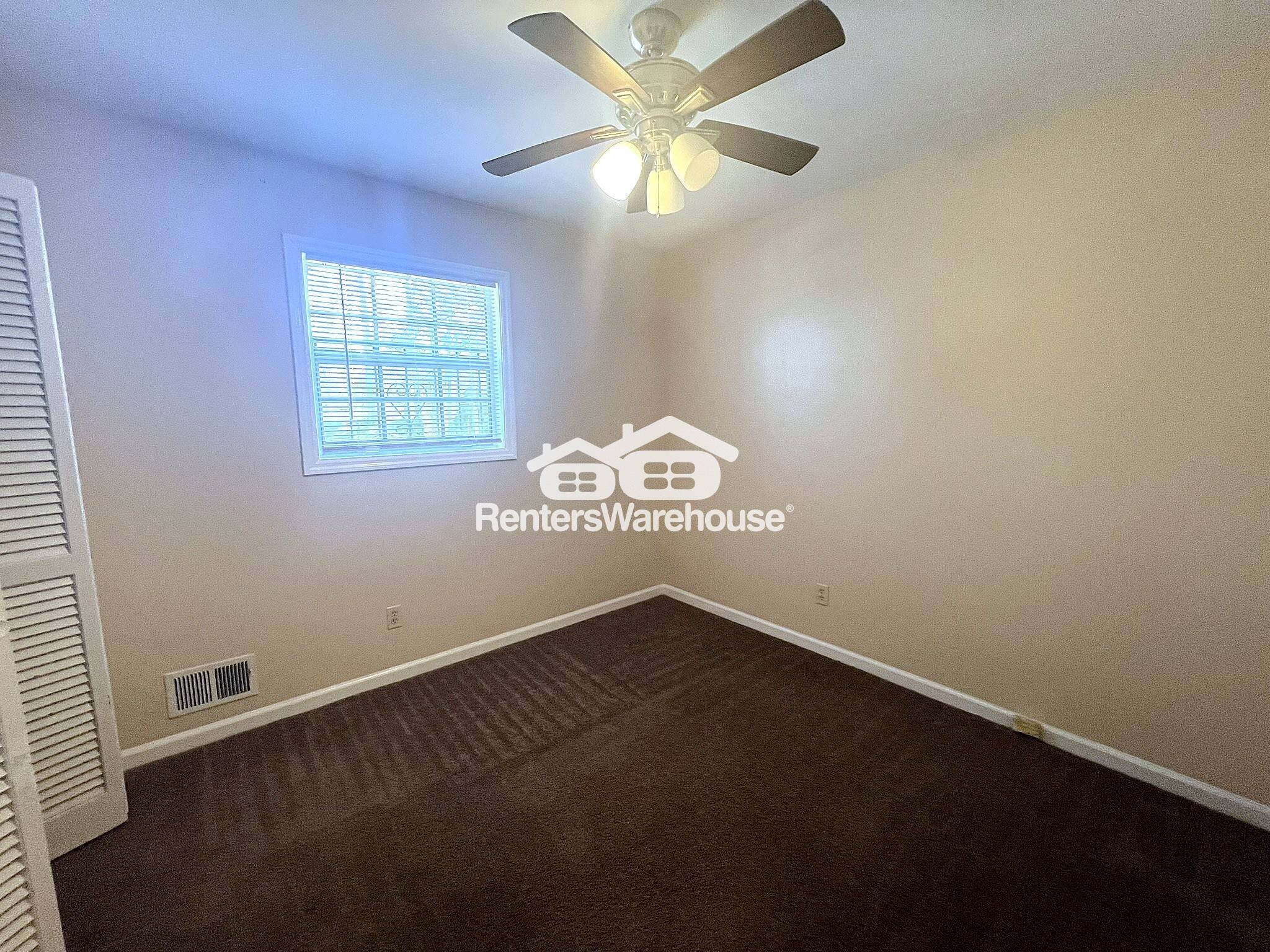 Building Photo - 3575 Leisure Ln