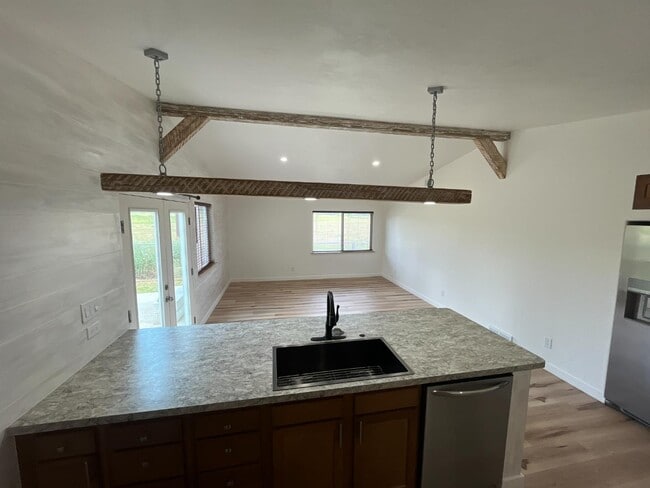 Building Photo - 229 Pennsylvania St