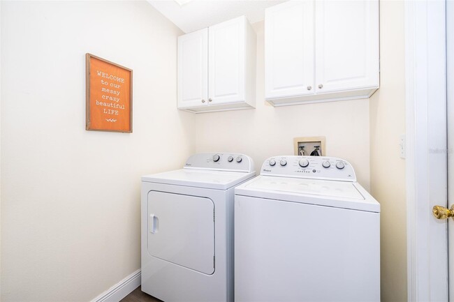 Building Photo - 510 Canary Island Cir
