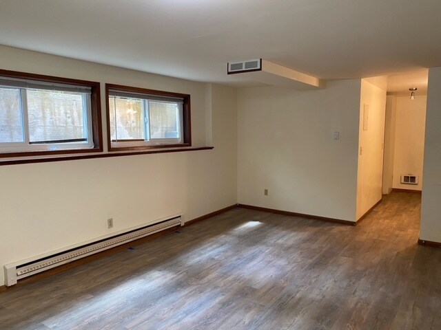 Building Photo - 716 N 45th St