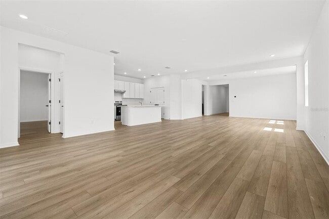 Building Photo - 29308 Kinsington Ct