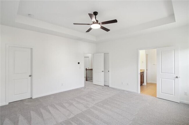 Building Photo - 5770 Rialto Way
