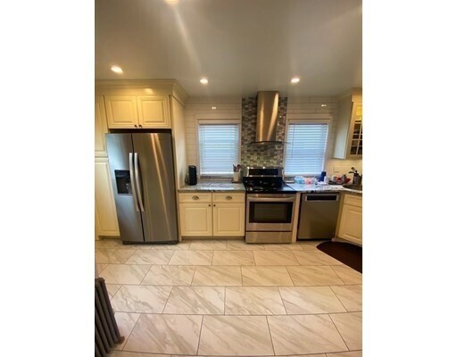 Building Photo - 34 Boston Ave