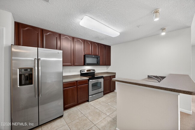 Building Photo - 13792 Herons Landing Way