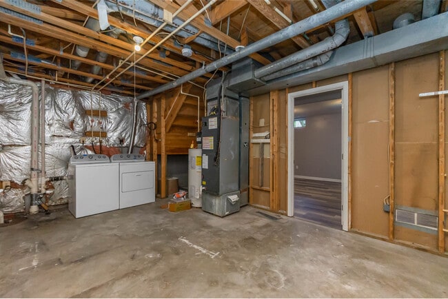 Building Photo - 324 Talbot Ct