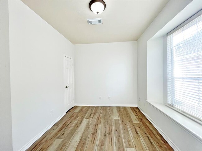 Building Photo - 22923 Palomino Creek Ct