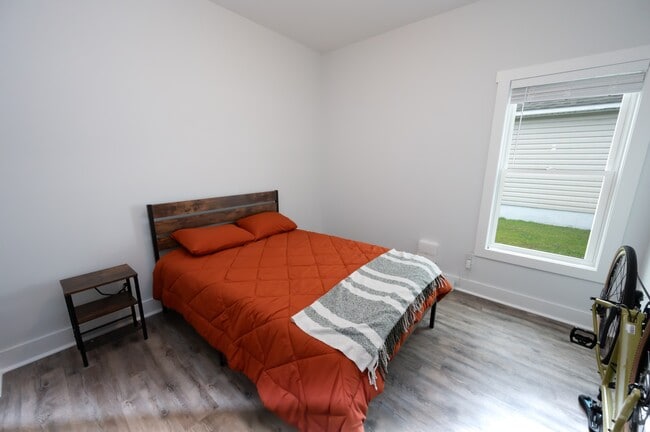 Building Photo - 103 Crooked Run Dr
