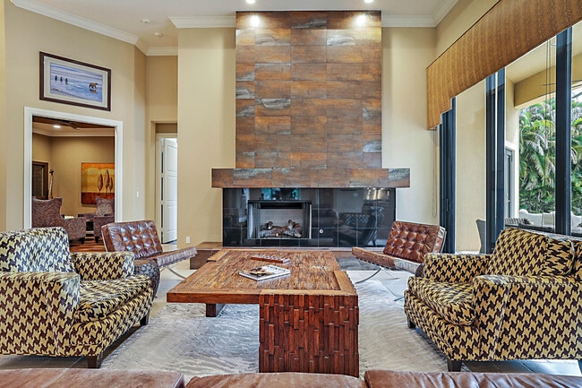Building Photo - 18337 SE Old Trail Dr W