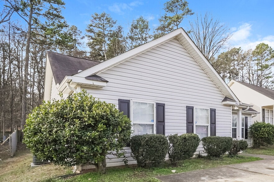 Building Photo - 4621 Bomar Dr