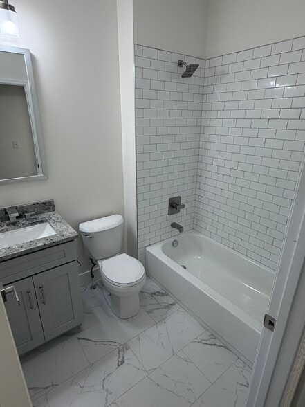 Building Photo - 1417 Woodbine Ave