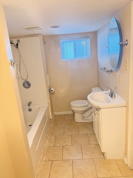 8 Basement 2nd bath - 9351 Kennedy Ave