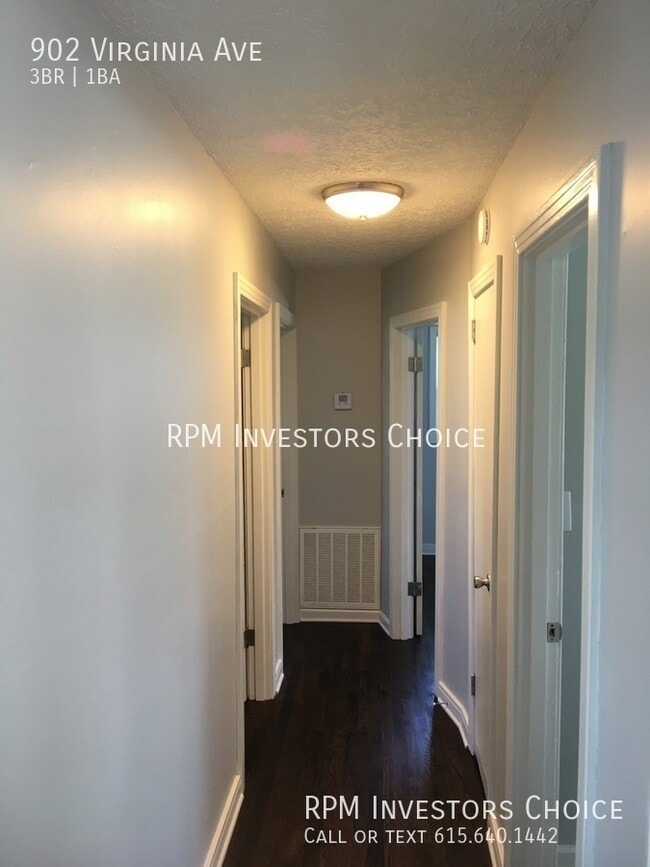 Building Photo - 902 Virginia Ave